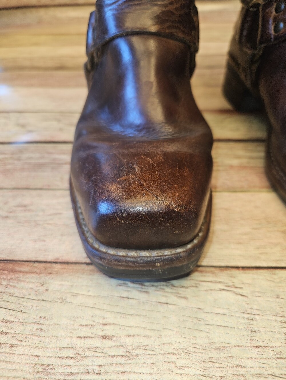 Frye Harness 12R boots rich brown leather - Picture 5 of 15